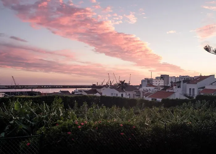 Quinta Glicinias 펜션 *